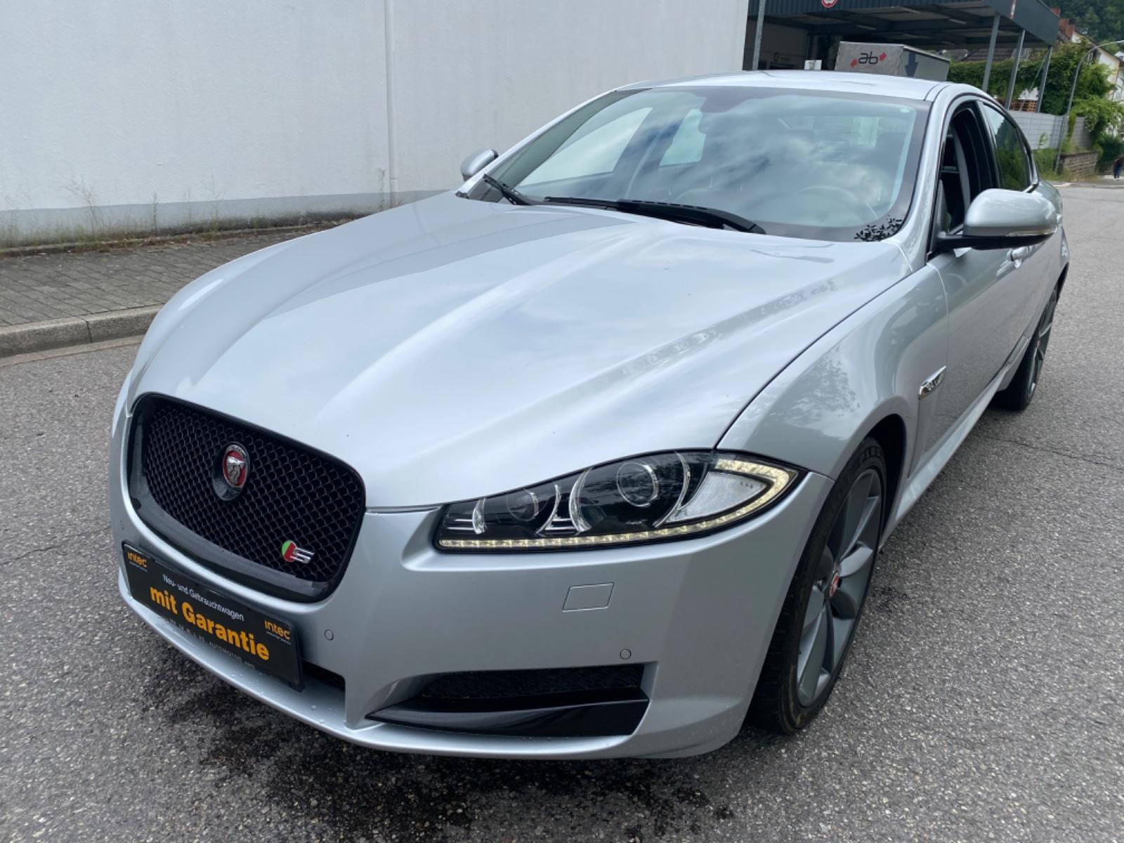 Jaguar XF 3.0 L V6 Diesel S 1Hand Top Zustand!!
