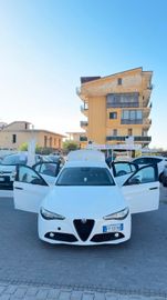 Alfa-Romeo Giulia - 3