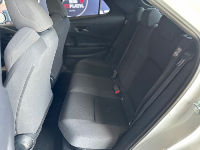 Toyota C-HR Hybrid 2,0l FWD Teamplayer *AHK*