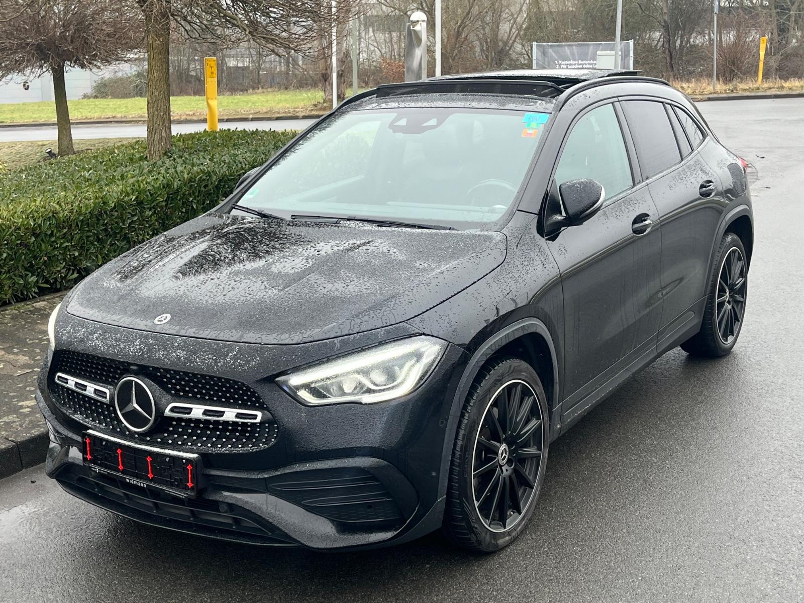 Mercedes-Benz GLA 250e AMG Night Pano LED 20°Wide Distronic