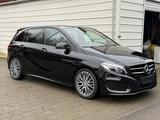 Mercedes-Benz B 200d Sports Tourer AMG Line Navi*SHZ*Metallic - Mercedes-Benz B 200: Tourer Sports