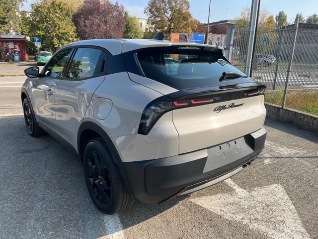 Other ALFA ROMEO Junior 1.2 136 CV Hybrid eDCT6 imagem 3