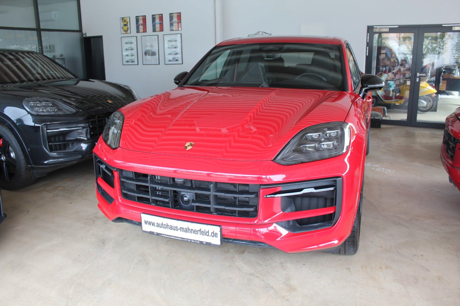 Porsche Cayenne E-Hybrid Black Edition Panorama/360°/ACC