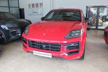 Porsche Cayenne - 1