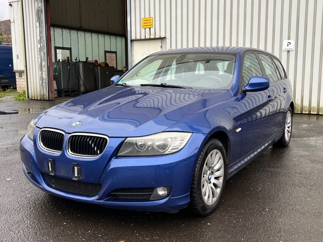 BMW 320 Baureihe 3 Facelift 320d *NAVI*EURO 5*