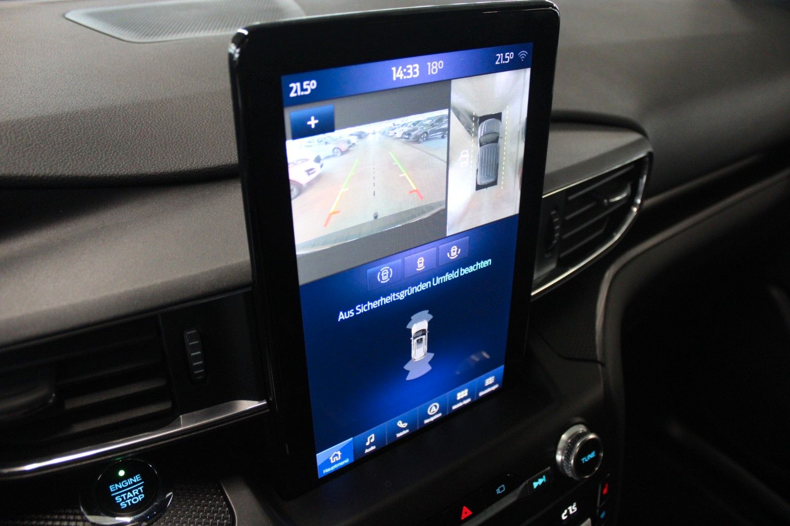 Fahrzeugabbildung Ford Explorer 3,0 PHEV Aut. ST-Line 7-Sitze PANO AHK