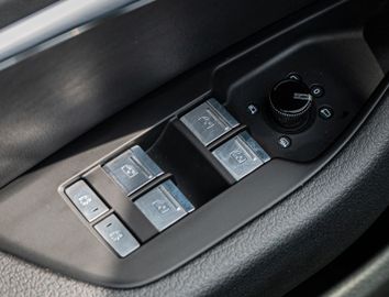 Fahrzeugabbildung Audi A6 Avant 50 TDI quattro S-Line|MATRIX|PANO|360°