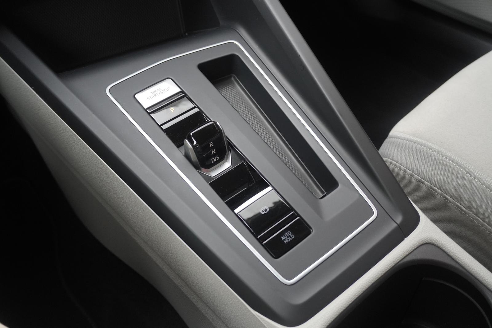 Volkswagen Golf VIII Style eTSI DSG LED Navi ACC Alcantara, миниатюра 28