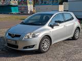 Toyota Auris 1.6, Tempomat, TÜV 11.26, 8*Reifen, Klima - Toyota Auris in Mannheim