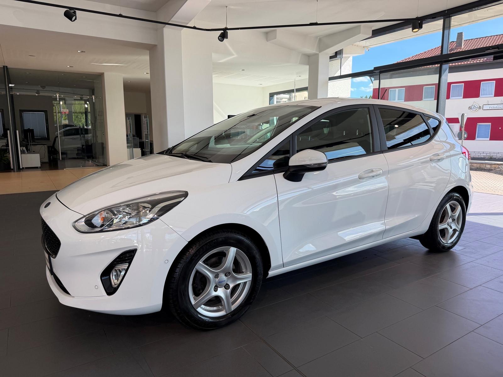 Ford Fiesta Cool & Connect RFK Parkassistent PDC