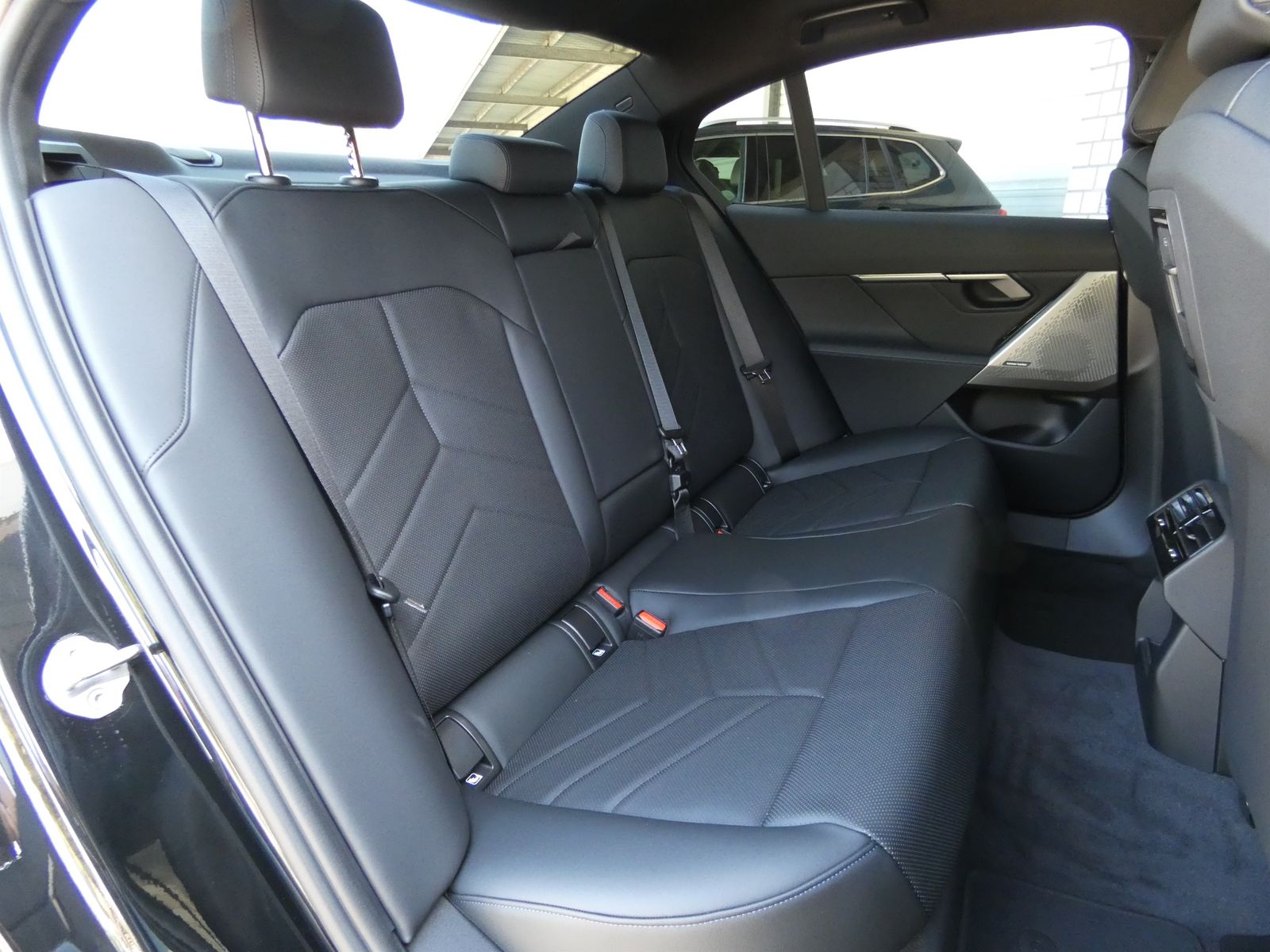 BMW 520d Limousine M Sportpaket foto 20
