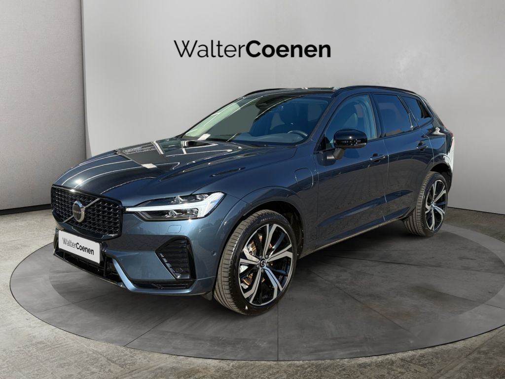 VOLVO XC60 T6 AWD Plug-in Hybrid Plus Dark 360° Busine