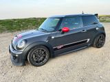 MINI John Cooper Works JCW / GP2 / 1 of 2000 - MINI MINI: Works Gp