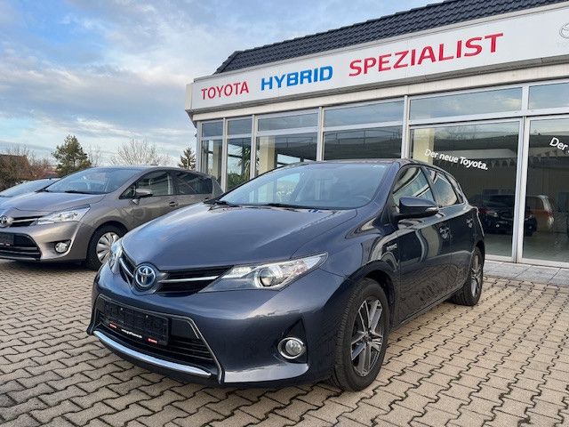 Toyota Auris Hybrid  1. Hand