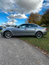 BMW E60 530i X Drive - BMW 530: E60