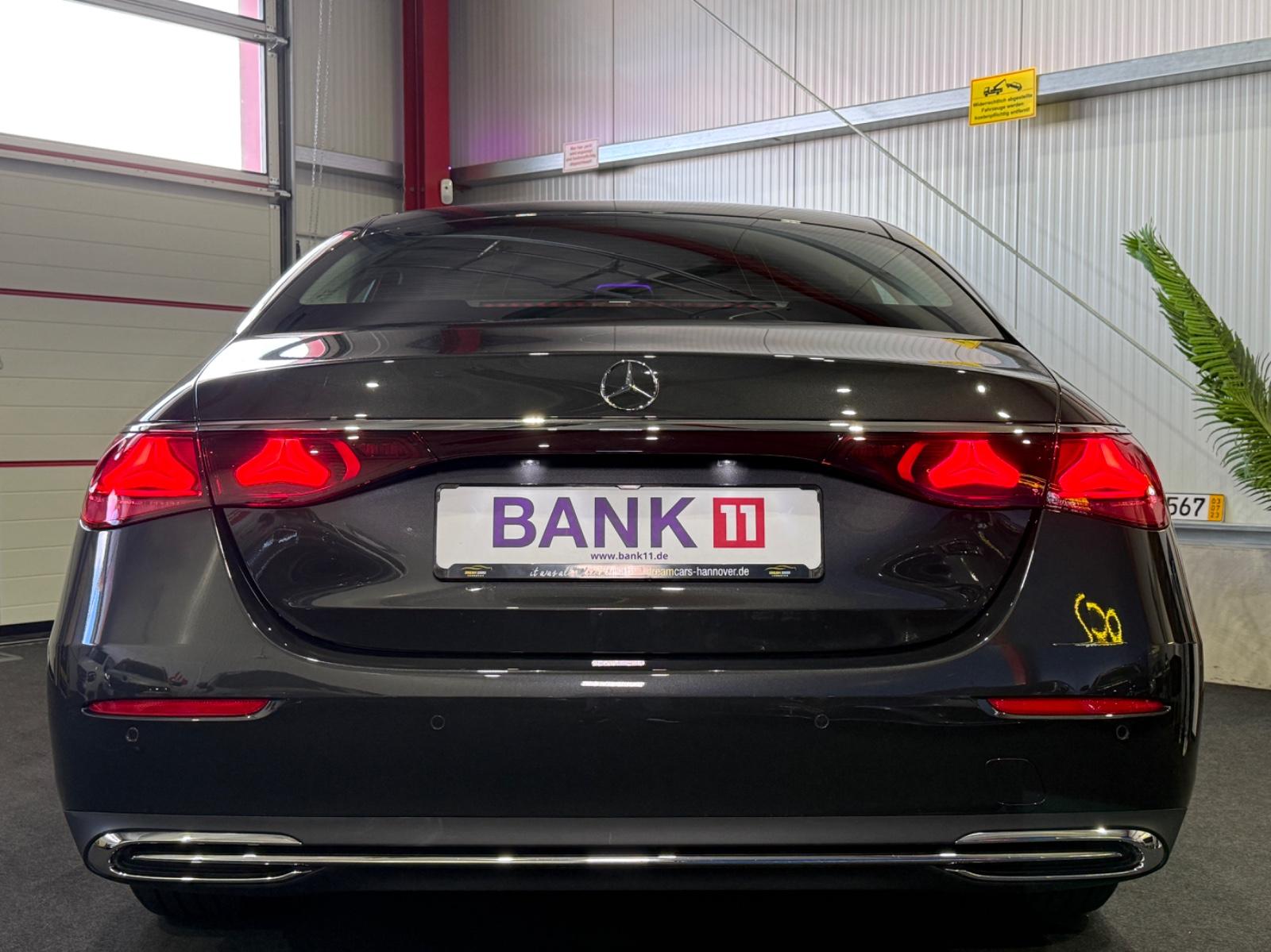 Mercedes-Benz E-Class Limousine Edition Avantgarde Advanced Plus, миниатюра 5