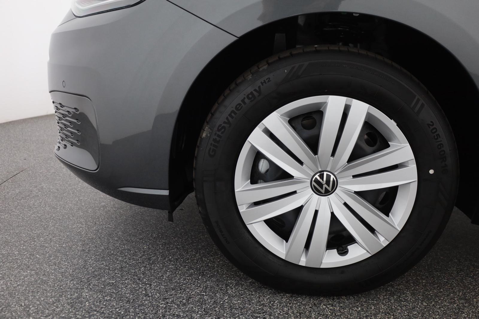 Volkswagen Caddy 1.5 TSI DSG LED ACC Kamera AHK