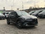 Toyota C-HR Lounge *Teilleder*Navi*Kamera*ACC*1.Hand* - Toyota: Schwarz