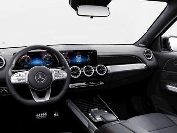 2023 Mercedes-BENZ EQB — фото 8