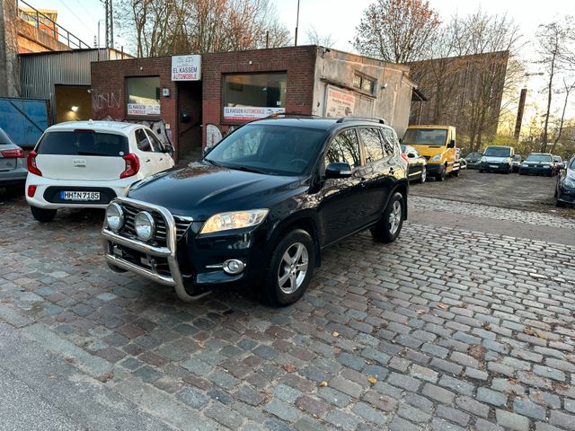 Toyota RAV 4 2,2-l-D-4D 4x4