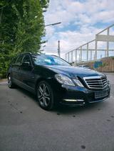 Mercedes-Benz Mercedes E350 4MATIC  Distronic - Mercedes-Benz E 350 in Bochum