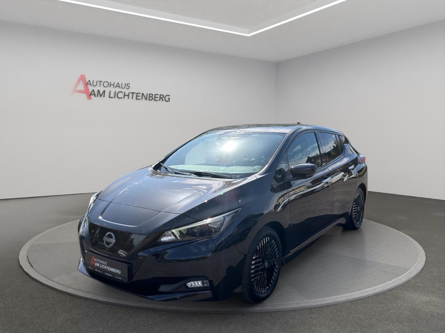 Nissan Leaf 40 kWh N-Connecta NAVI+360KAMERA+KLIMA+SITZ