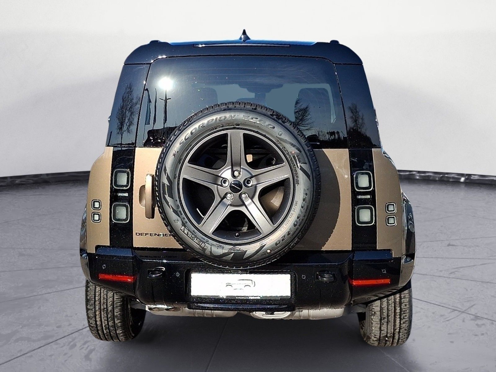 Land Rover Defender - Bild 7
