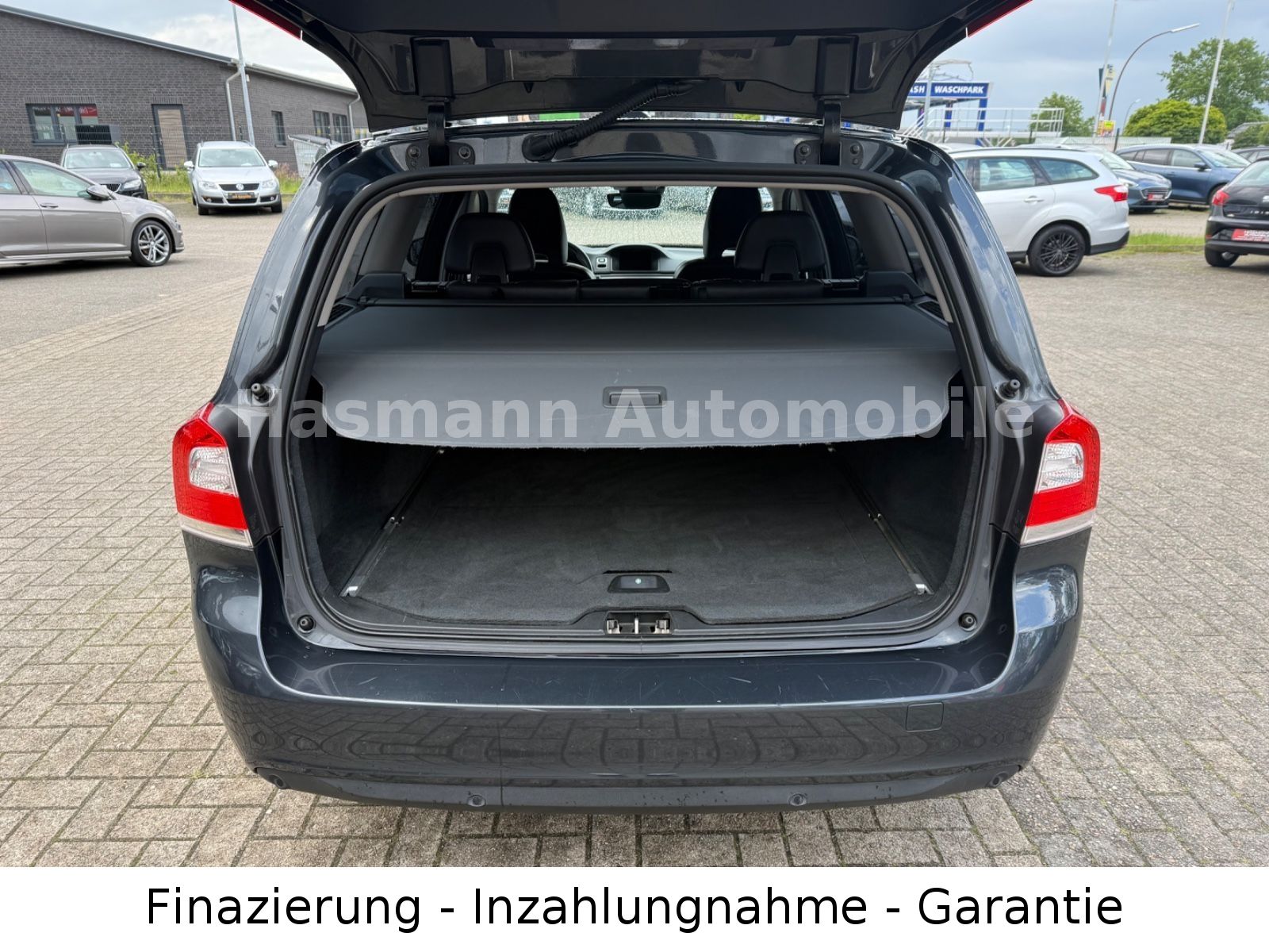 V70 Kombi Linje Svart*Aut.*LEDER*NAVI*2.HAND*Bi-