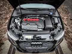 AUDI RS3 Limousine 2.5 TFSI quattro *black Edition