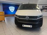 Volkswagen T6.1 Camperausbau - weiße Volkswagen T6 andere