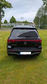 Mercedes-Benz EQB 300 4MATIC AMG Line / Pano / Distro - Mercedes EQB SUV