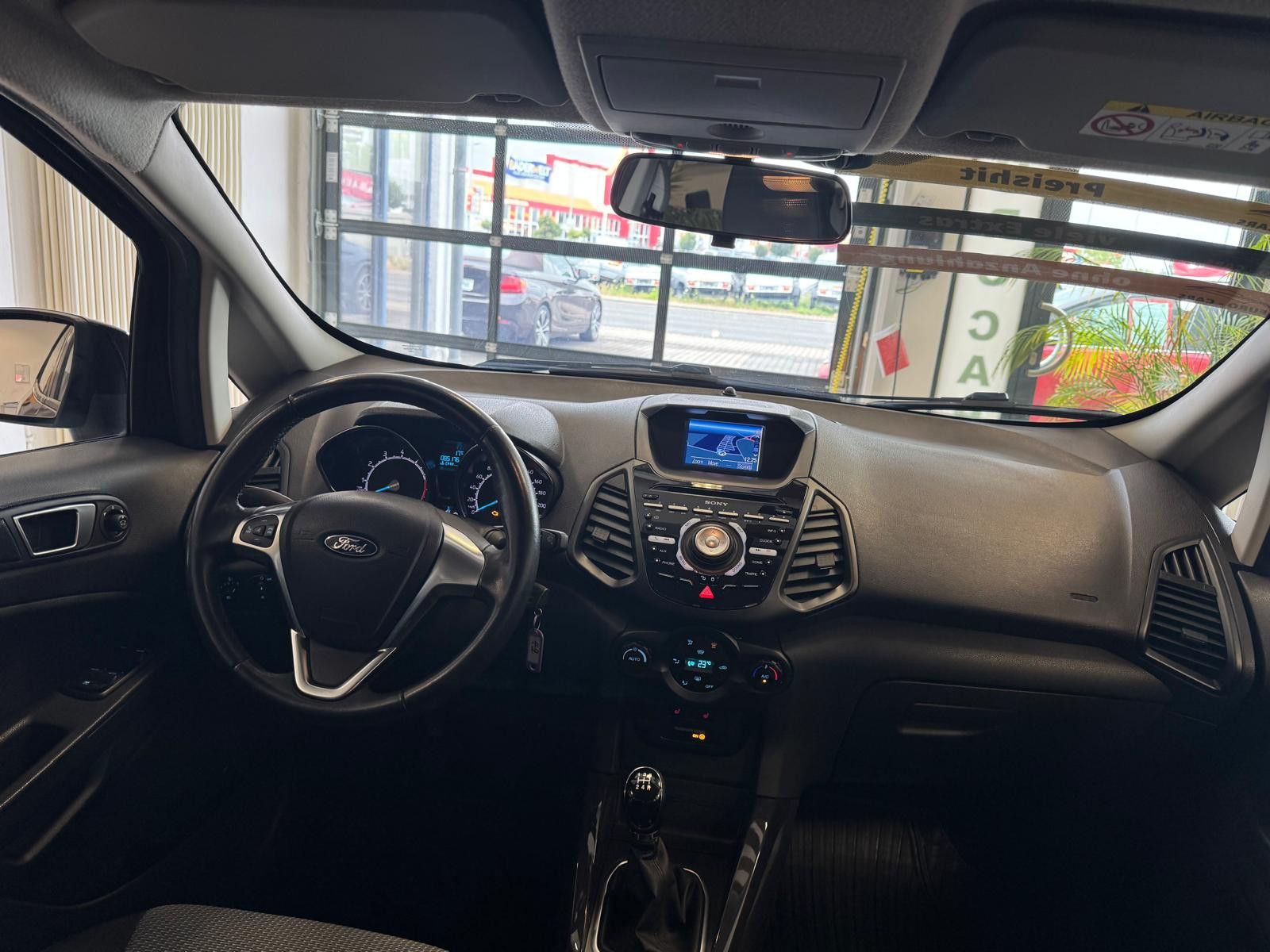 Fahrzeugabbildung Ford EcoSport Trend / AHK/ NAVI/ KAMERA/ GARANTIE