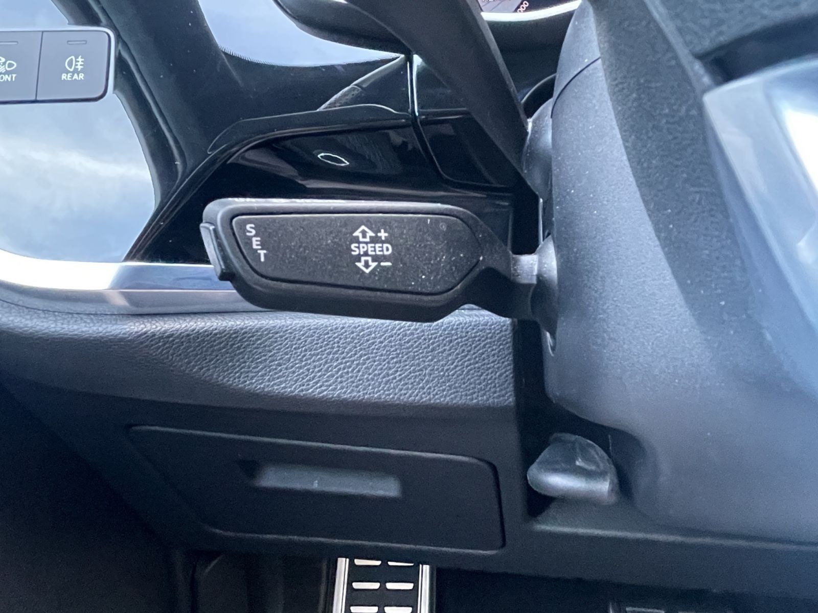 Audi Q3 SB 45 TFSI qu. S line Matrix SONOS AHK 360° foto 24