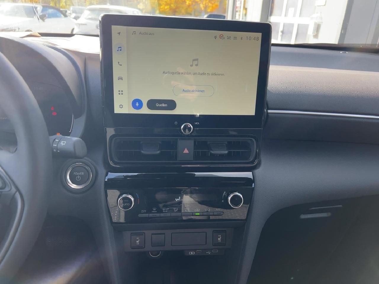 Fahrzeugabbildung Toyota Yaris Cross 1,5 Hybrid Teamplayer *Safety+Winter