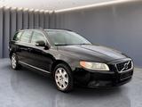 Volvo V70 Kombi Momentum 2.4 D*XE*NAVI*LEDER*TÜV* - Volvo V70: Momentum