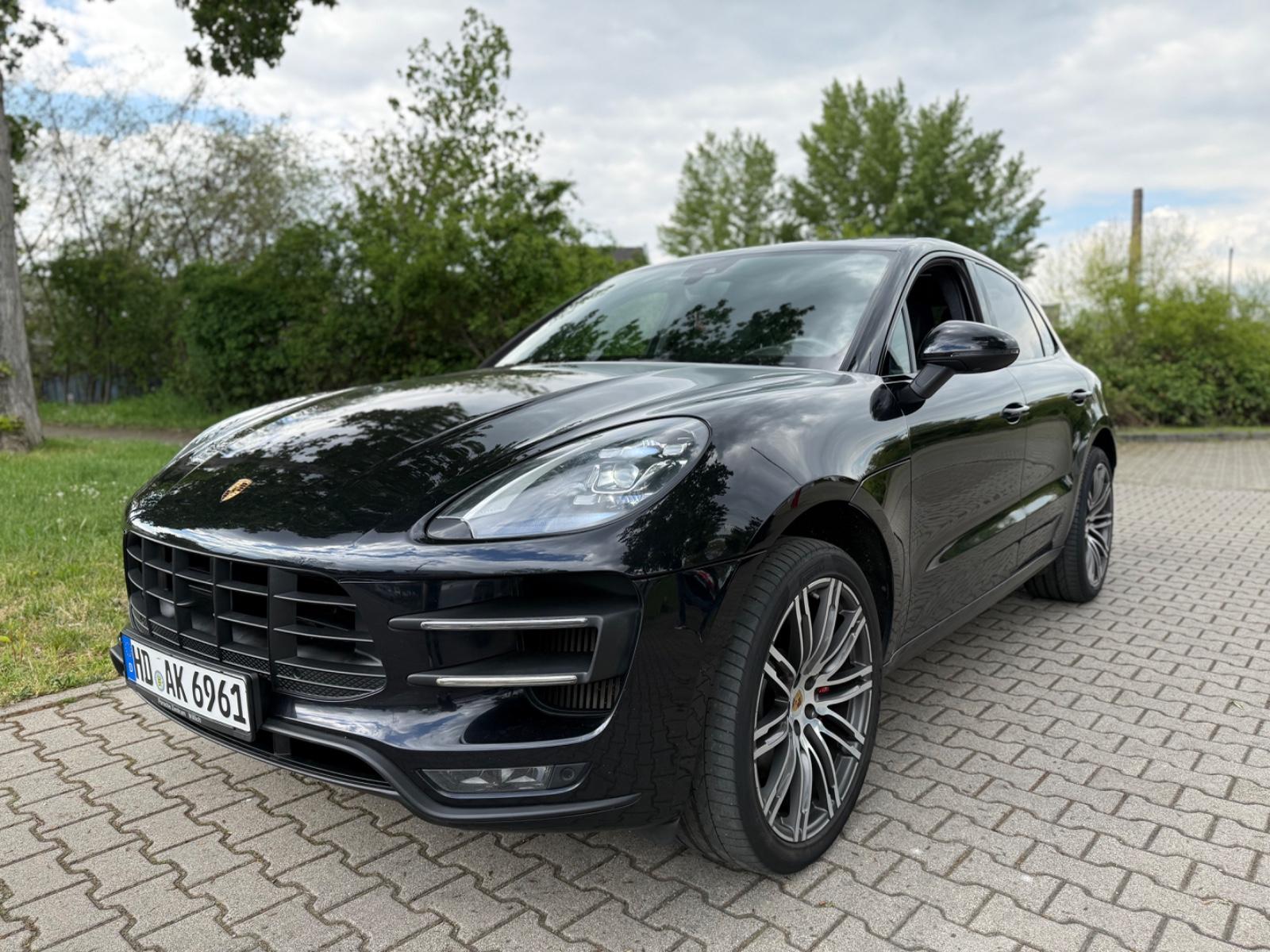 Porsche Macan Turbo/PANO/BOSE/LED/