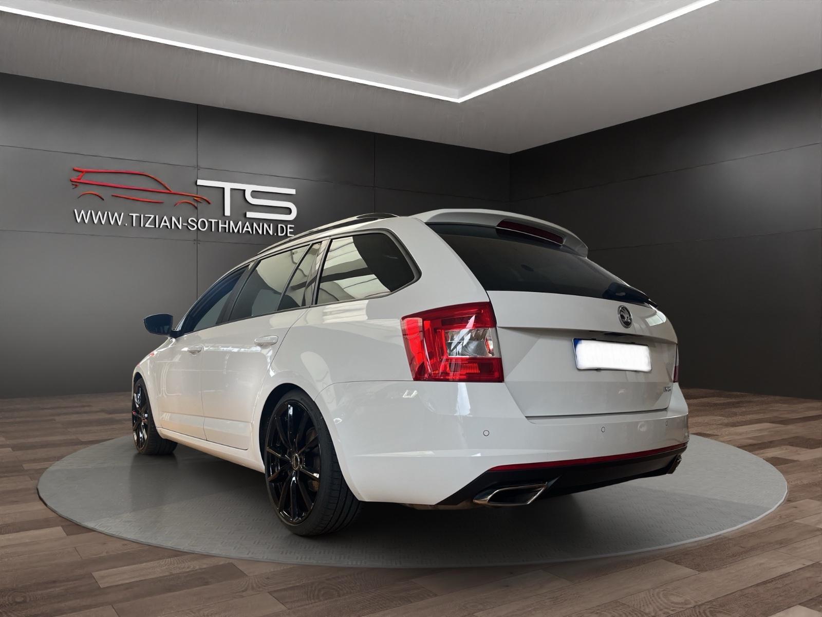 Skoda Octavia Combi RS