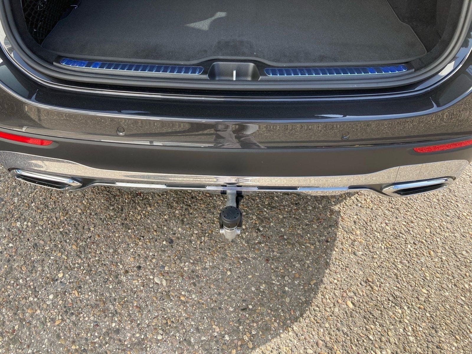 Fahrzeugabbildung Mercedes-Benz GLC 200 4M*AHK*Pano*Totwink*Memory*LED*Kamera*