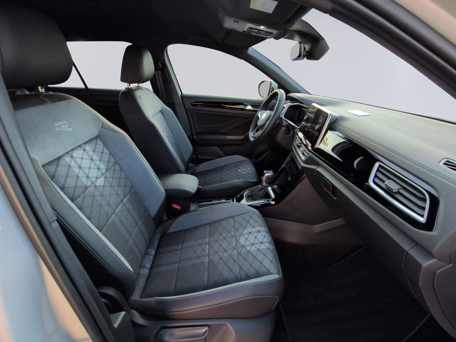 T-Roc 1.5 TSI DSG R Line ACC+KAMERA+APP