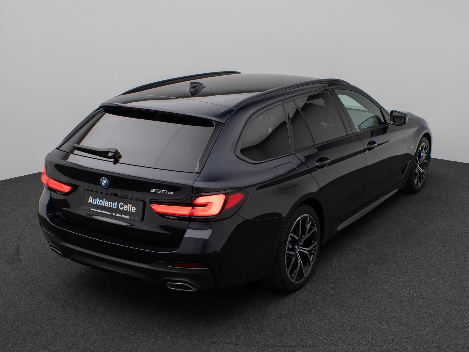 Fahrzeugabbildung BMW 530e M Sport 360°Laser HUD DAB H/K Komfort Alarm