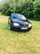 Volkswagen wv Bora 1.6 sehr gut - gebrauchte Volkswagen Bora aus dem Jahr 2005