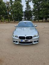 BMW F10 535d X-drive  LCI M-paket  Tüv bus... - BMW 535 Gebrauchtwagen in München