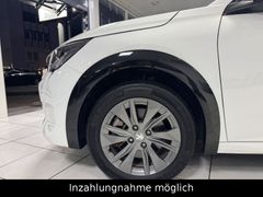 PEUGEOT 208 1.HAND/LED/SHZ/KLIMA/DAB/CARPLAY/90,8%! PEUGEOT 208 1.HAND/LED/SHZ/KLIMA/DAB/CARPLAY/90,8%!