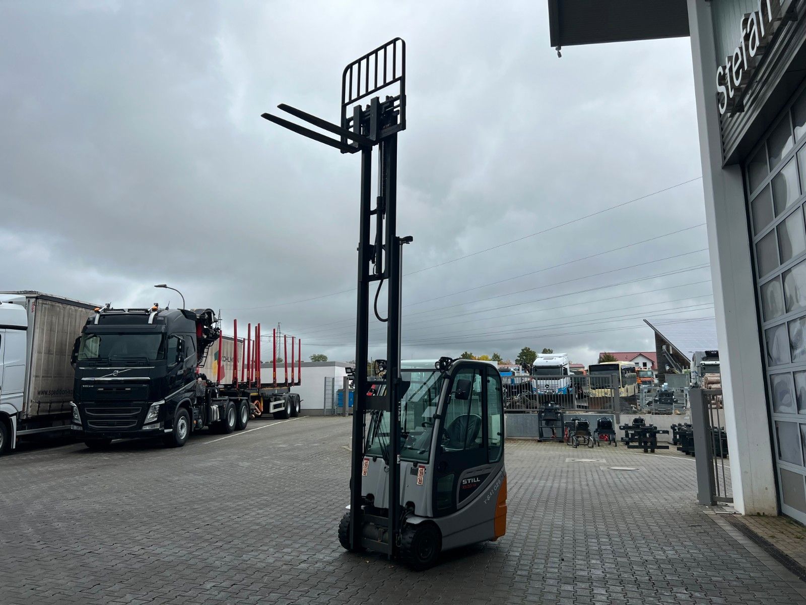 Fahrzeugabbildung Still RX 20-14 / Triplex: 4,3m / nur 1.212h! / SS