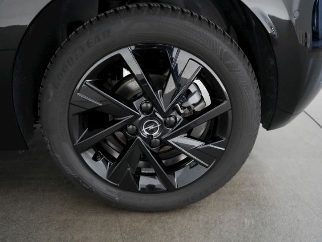 Corsa F FACELIFT EDITION AT+LED+RÜCKFAHRKAMERA+S