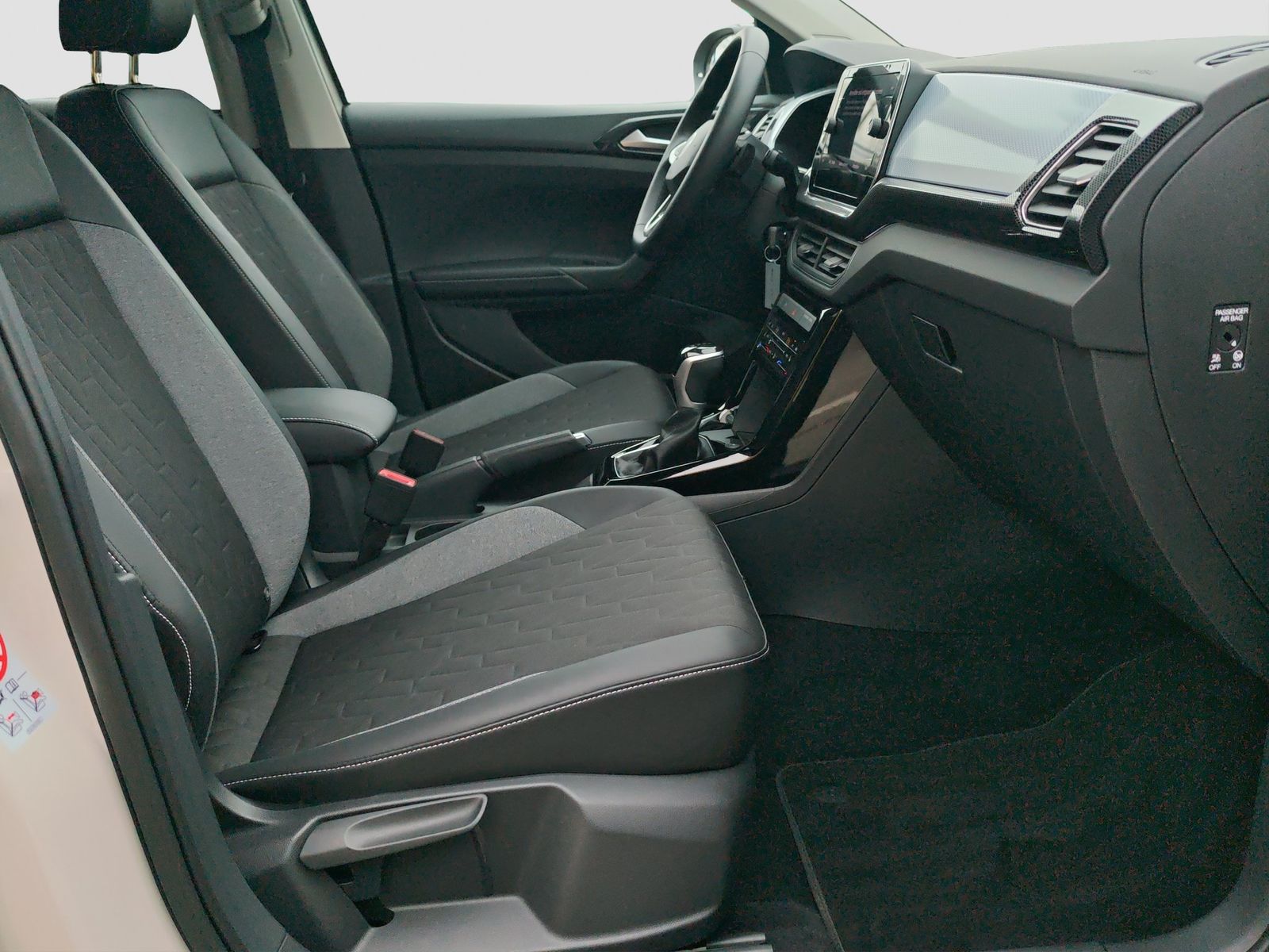 Volkswagen T-Cross - Bild 15