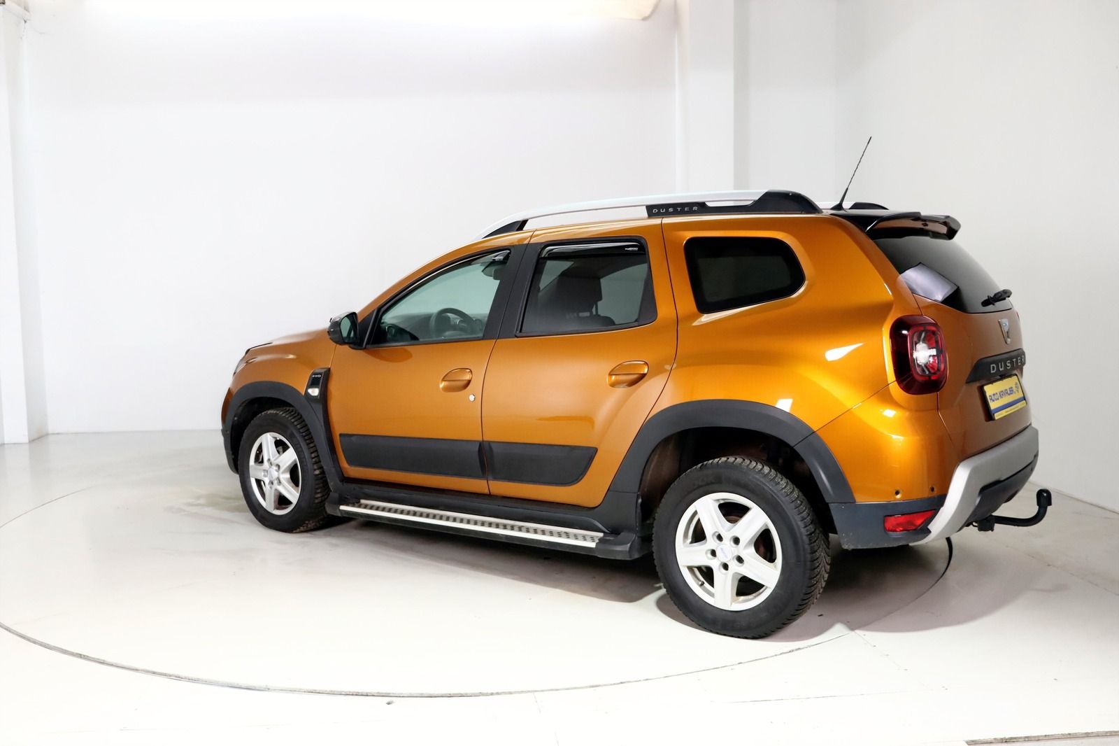 Fahrzeugabbildung Dacia Duster Prestige 4x4 * RFK * AHK