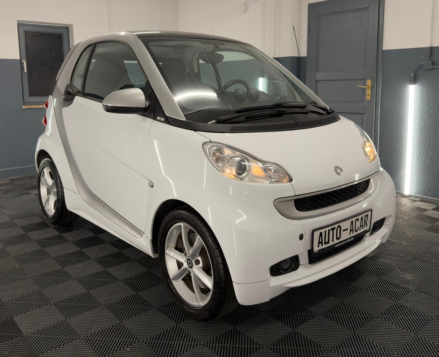Smart ForTwo Coupe Micro Hybrid*Panorama*