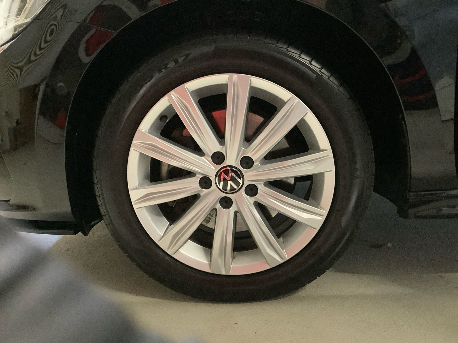 Touran Comfortline R-Line Black Style 1,5 TSI 11