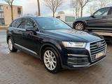 Audi Q7 3.0 TDI  S line Xenon+ Memory 7-Sitze *PANO* - Audi Q7: Geländewagen